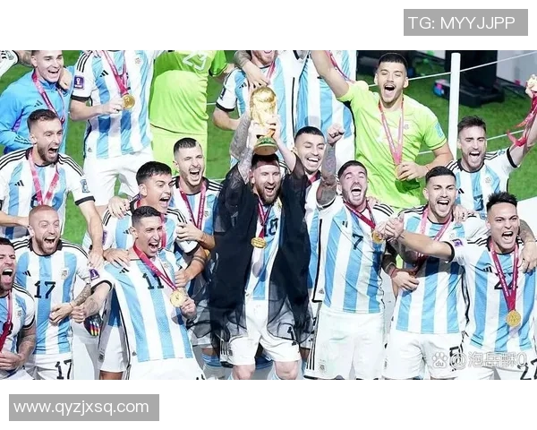 十年辉煌足球明星回顾与未来展望之路 十年辉煌足球明星回顾与未来展望之路