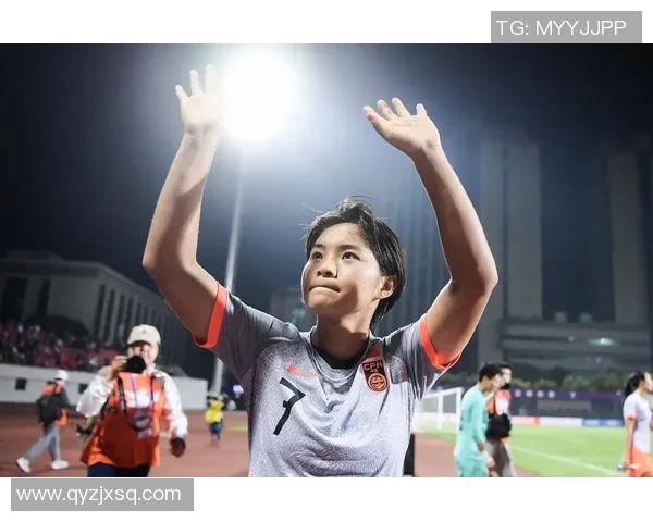 足球明星太太排行榜揭晓她们的魅力与风采引发热议与关注 足球明星太太排行榜揭晓她们的魅力与风采引发热议与关注