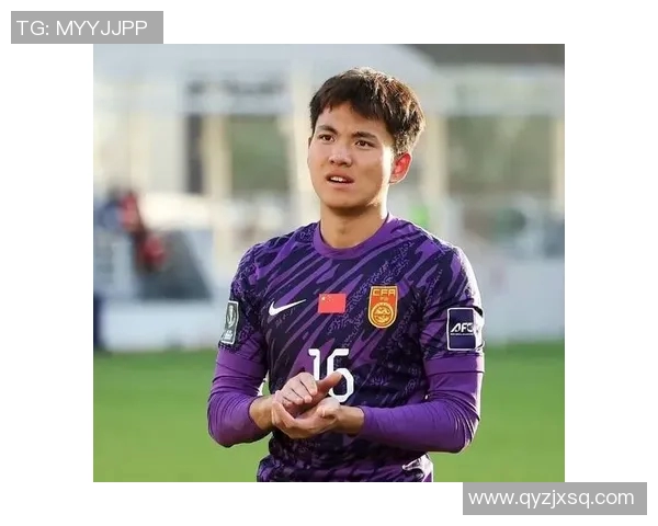 戴发卡的足球明星是谁他在赛场上的表现引发了怎样的热议和关注